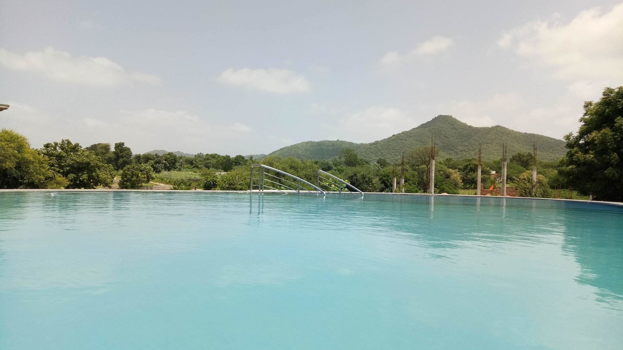 Palm Valley Svasti Resort Nai Luaran gambar